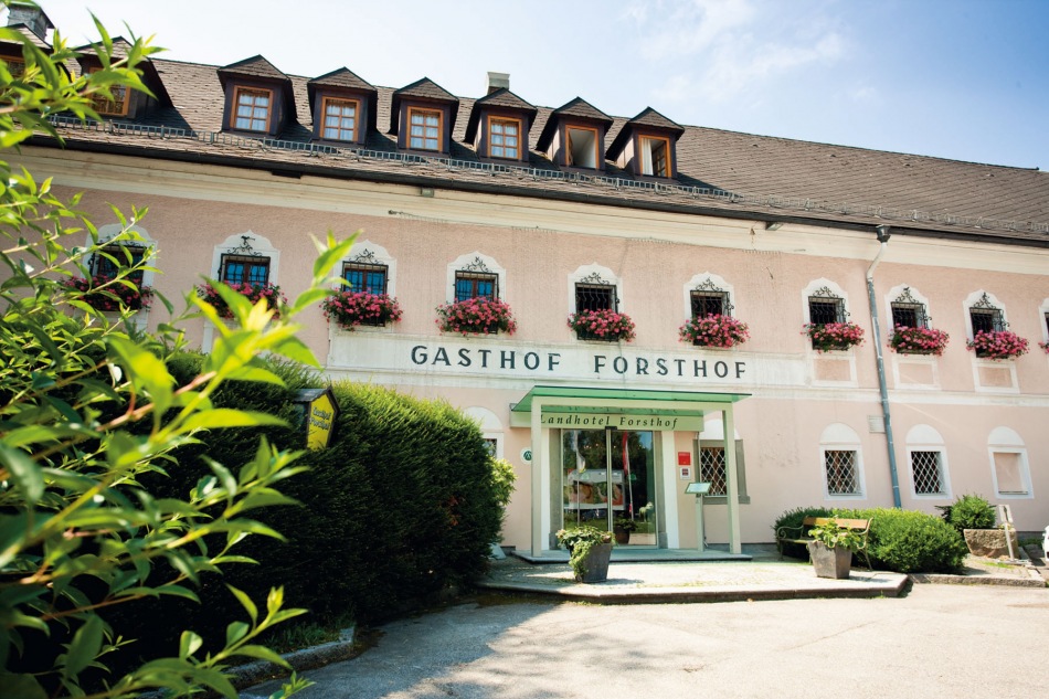 Seminarhotel - Außenansicht - Symposion Landhotel Forsthof