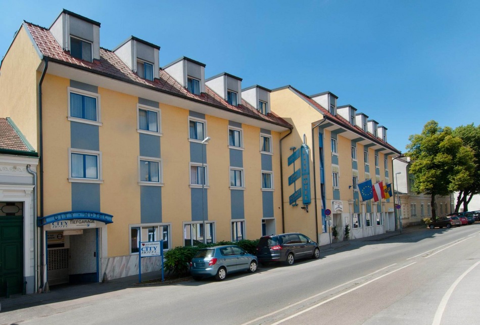 Seminarhotel - Außenansicht - Symposion City Hotel Stockerau