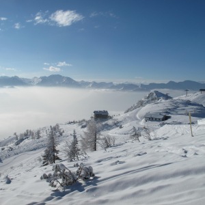 Freuen Sie sich auf Skitouren oder ausgedehnte Winterwanderungen auf dem weitläufigen Plateau. 