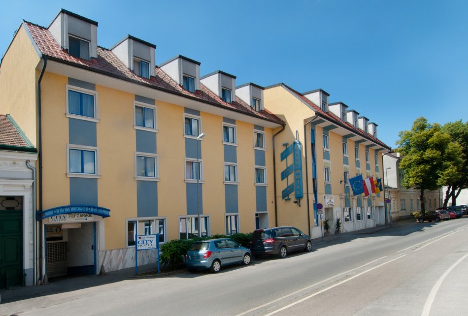 3. Platz: Symposion City Hotel Stockerau - nur 15 Minuten von Wien mit Zug oder Auto