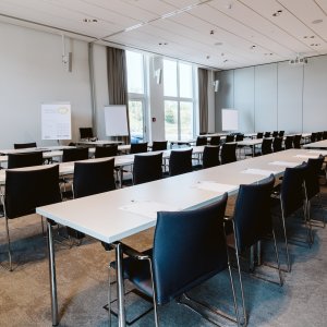Klassenzimmerbestuhlung ideal für Vorträge und Seminare - Rainers Hotel Vienna