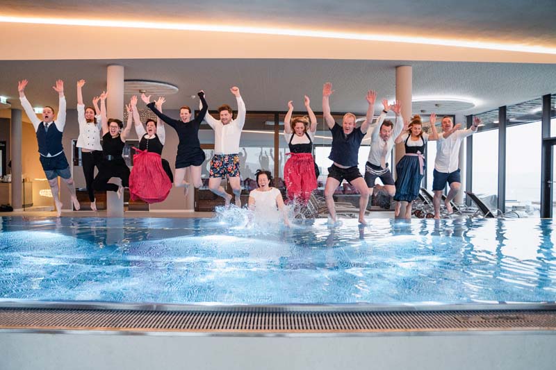 Neuer Wellnessbereich mit Infinity-Pool im Hotel Schachner, Maria Taferl